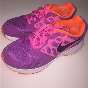 Kids Nike Shoes Size 3 (Purple)