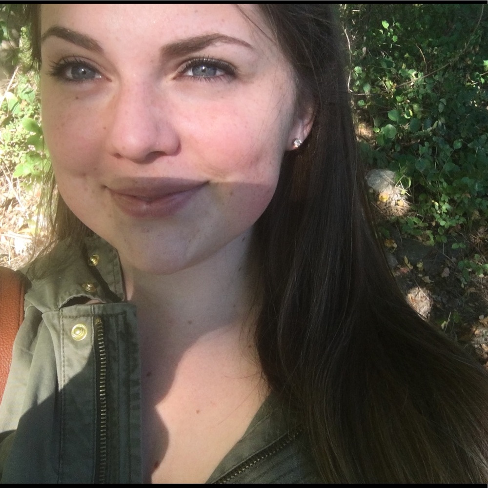 Meet your Posher, Nikki