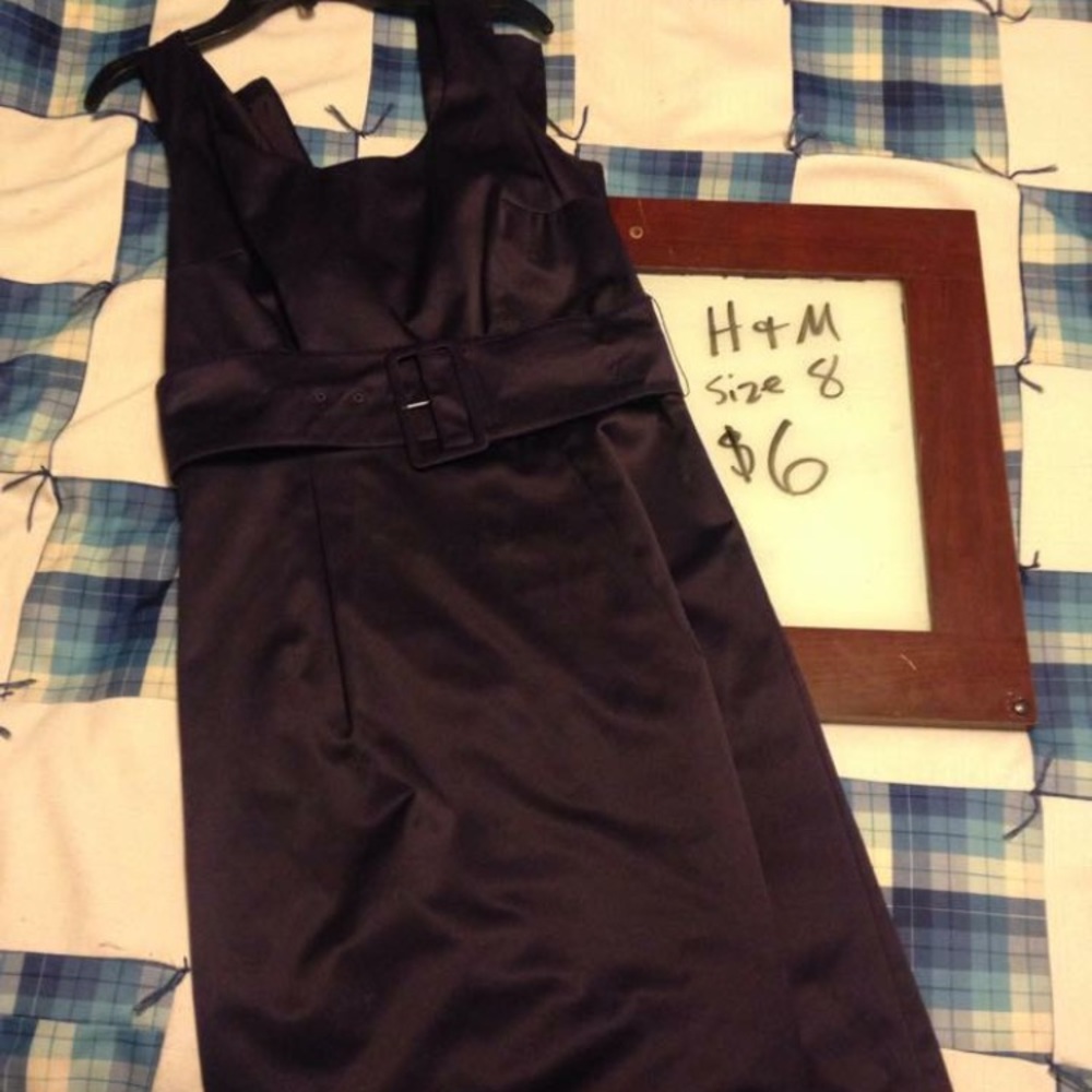 H&M plum seating dress