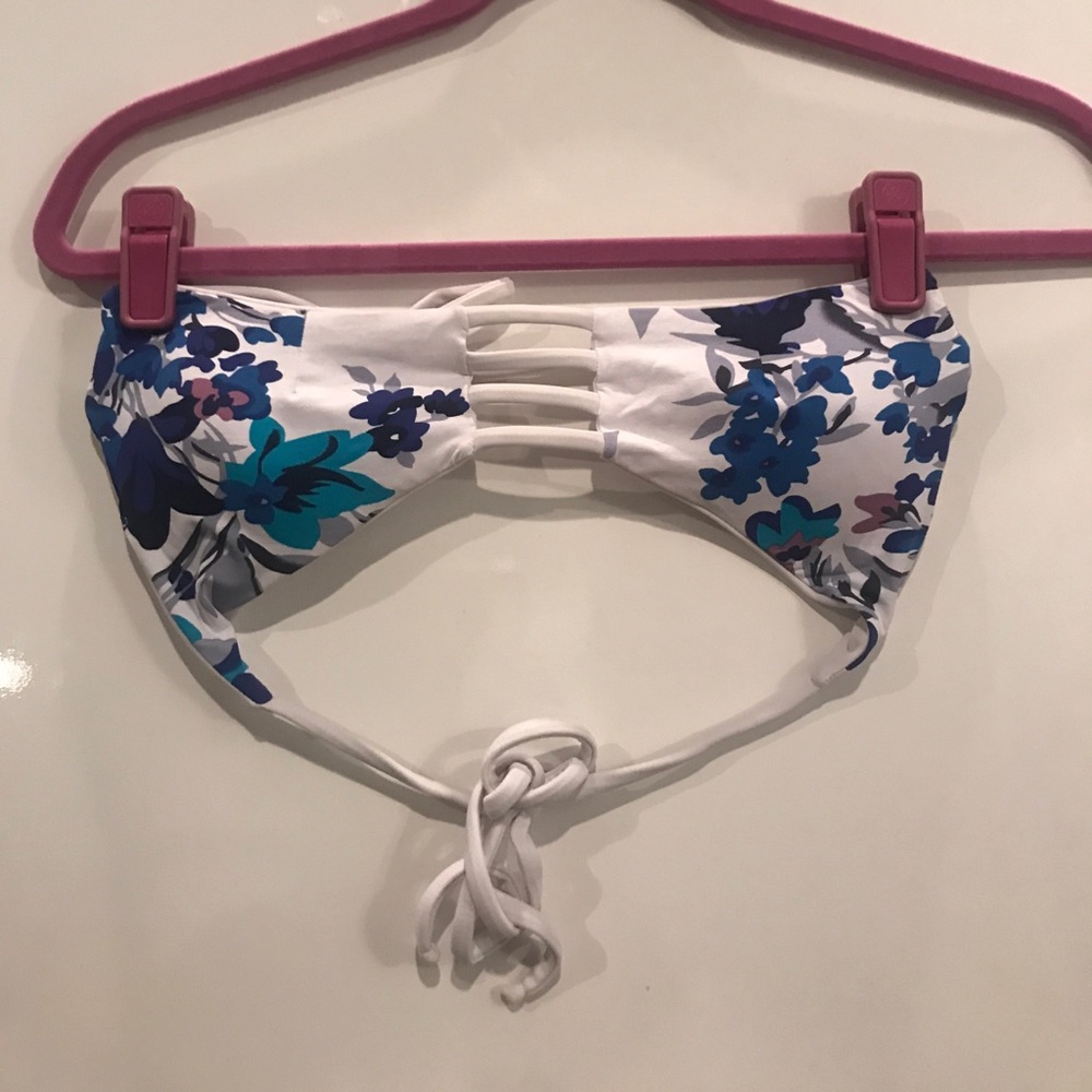 Bathing suit