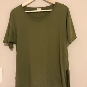 $9 SALE! J. Crew Tee