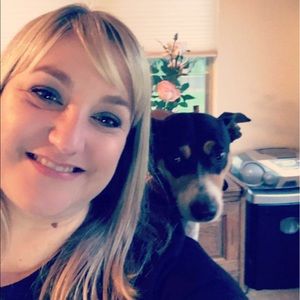 Meet your Posher, Brooke