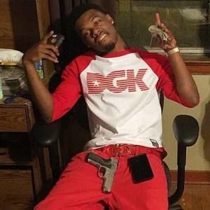 Meet your Posher, Warren