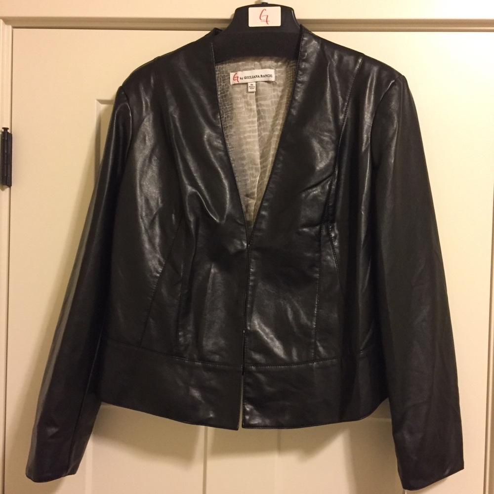 NWT G by Giuliana Rancic Ultra Moto Jacket