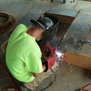 Meet your Posher, Danan