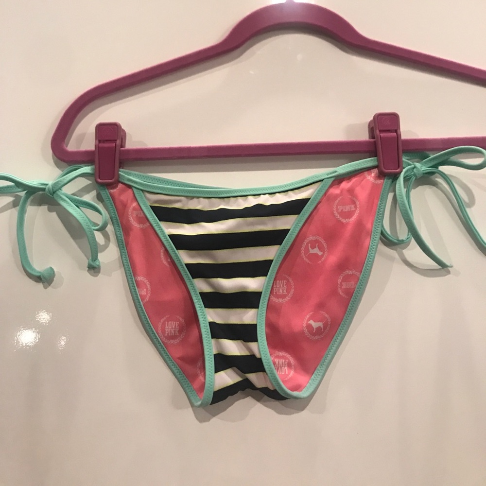 Bathing suit