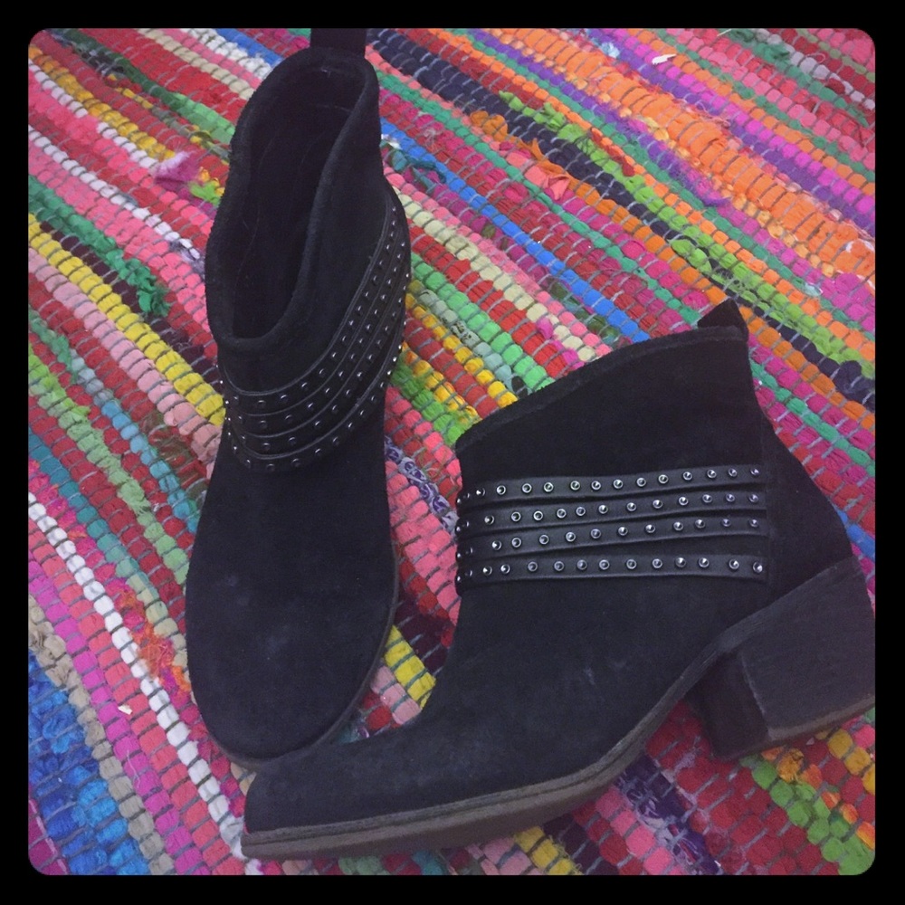 Jessica simpson suede boots