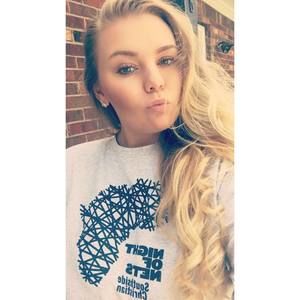 Meet your Posher, Brittnie