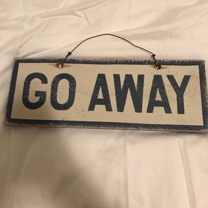 GO AWAY sign brandy melville