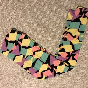Lularoe Leggings - Tall & Curvy - NWOT