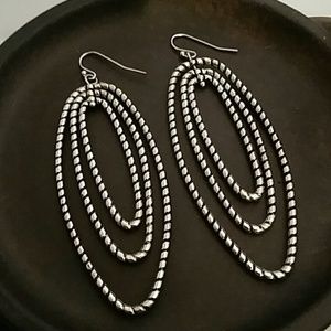 Premier Designs Earrings