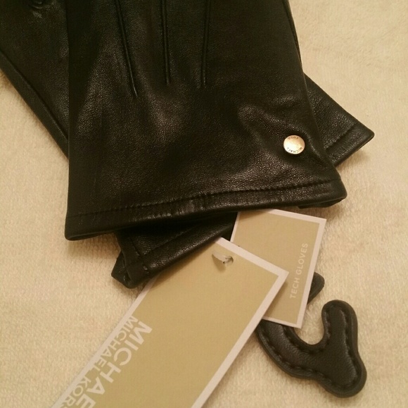 MICHAEL Michael Kors Leather gloves. - Picture 2 of 7