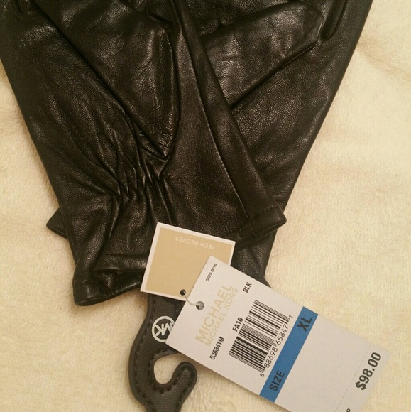 MICHAEL Michael Kors Leather gloves. - Picture 5 of 7