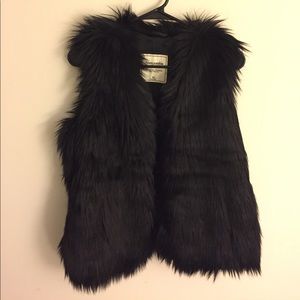 faux fur vest