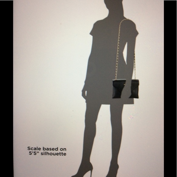 ⭐️SOLD⭐️Valentino by Mario Valentino Crossbody bag - Picture 4 of 8