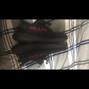 Yeezy 350 boost (no box)