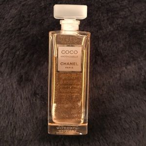 Chanel mademoiselle touché shimmering touch