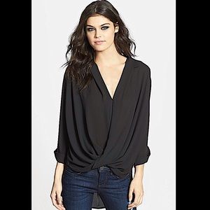 ✨Topshop Silk Blouse Size US 8✨