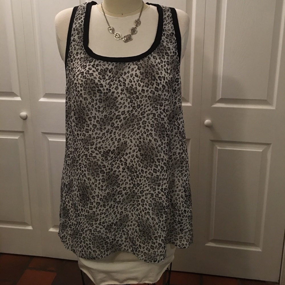 Tiger print razor back top.