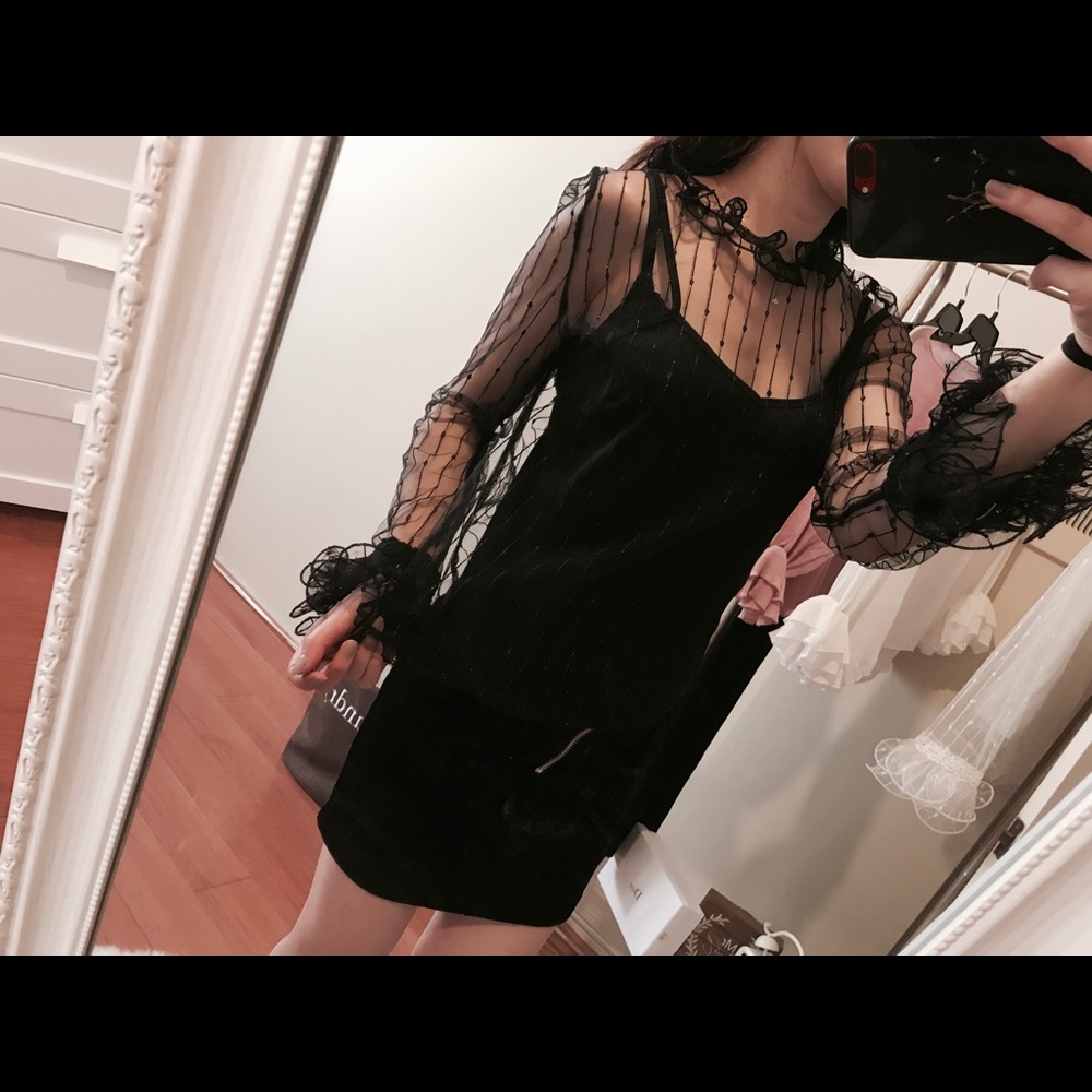 Two pieces mesh stretch top