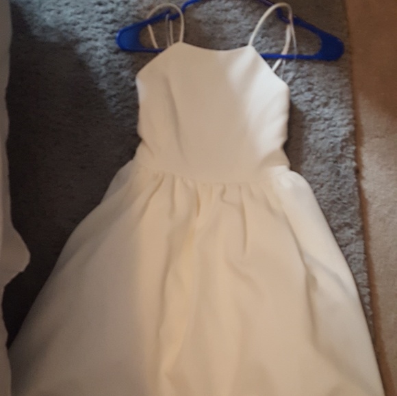 White Skater Dress - Picture 5 of 7