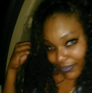 Meet your Posher, Olympia