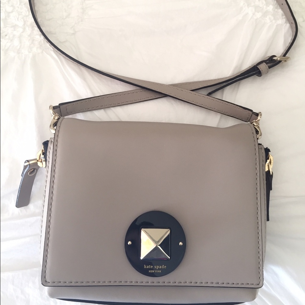 Kate Spade Sally cross body purse