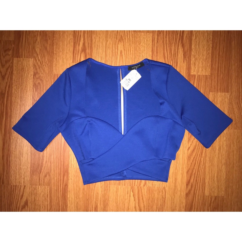 Sweetheart cutout crop top