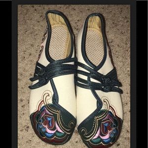 Chinese Embroidered Shoes/Wedges Size 8.5