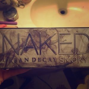 Naked- Urban Decay Smokey