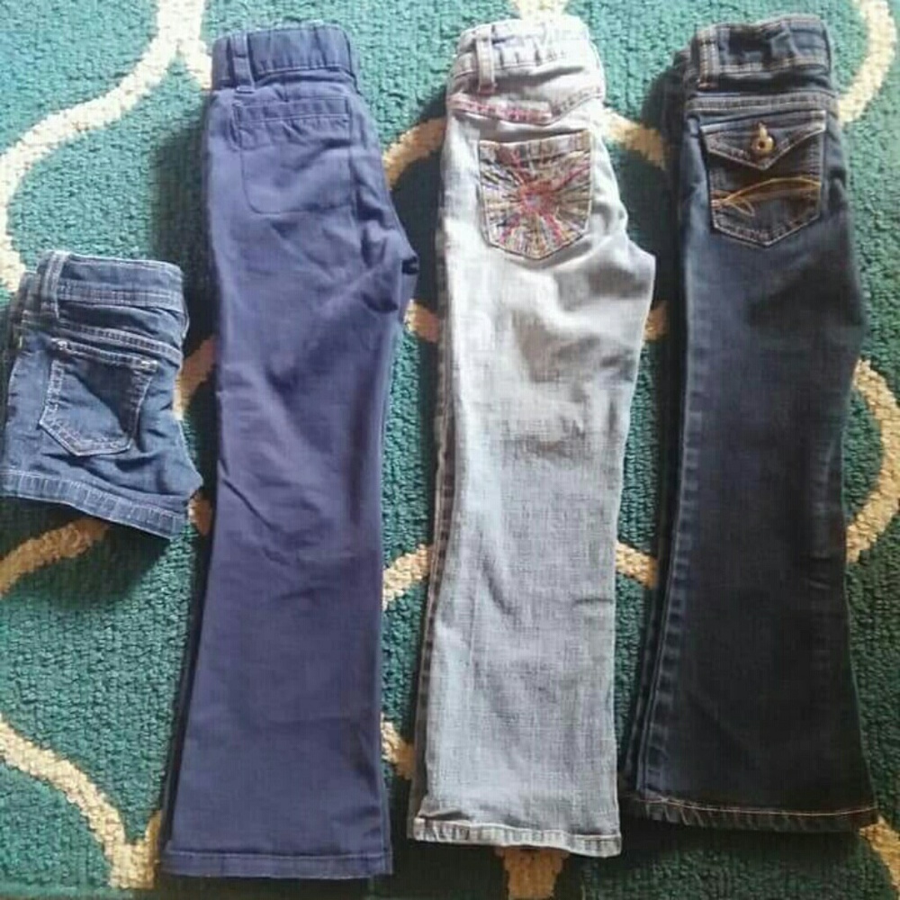 2 Pair of Jeans, 1 Pair of Blue Khakis, 1 Shorts