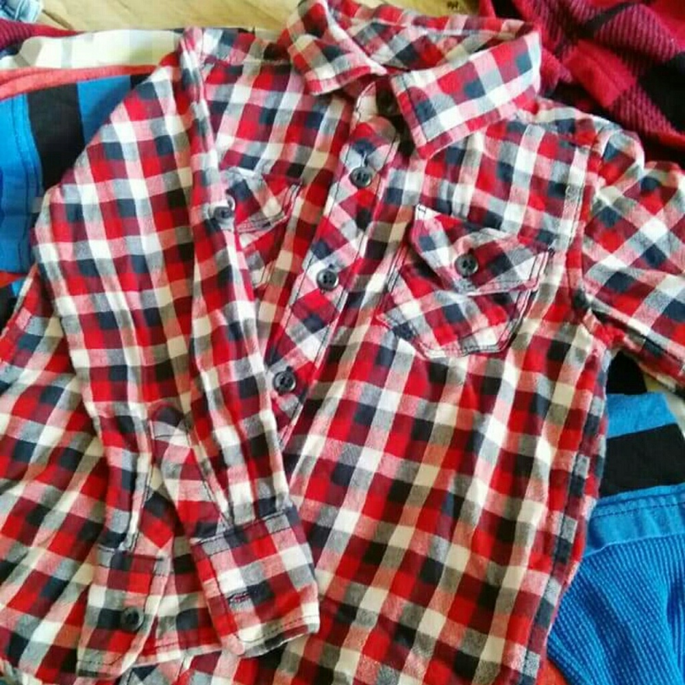 Button up Flannel long sleeve shirt