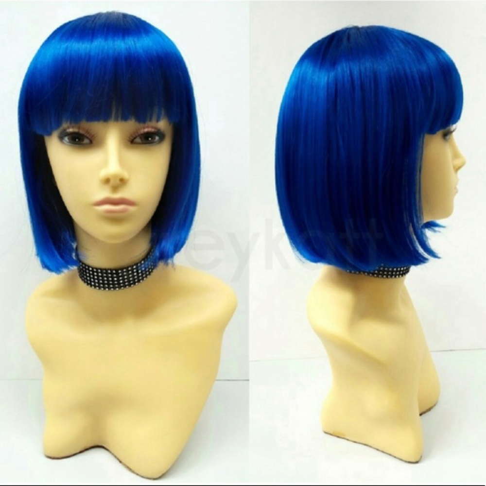 BNWT Blue Bob Wig