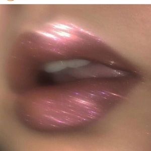 Meet your Posher, Peach