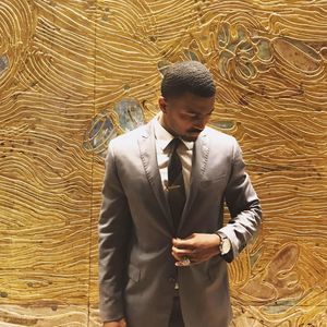 Meet your Posher, Louis