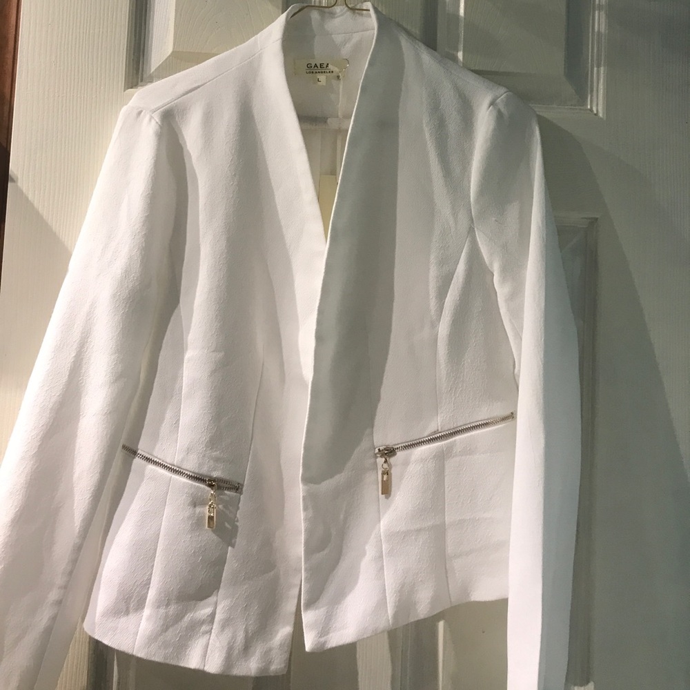 Woman’s blazer