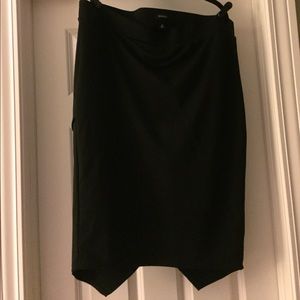 Black Skirt with Elastic Waist