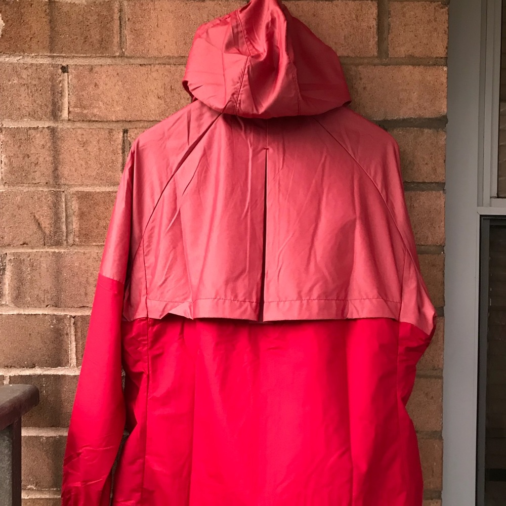 Nike swoosh jacket ❌❌SOLD❌❌ - Picture 3 of 3