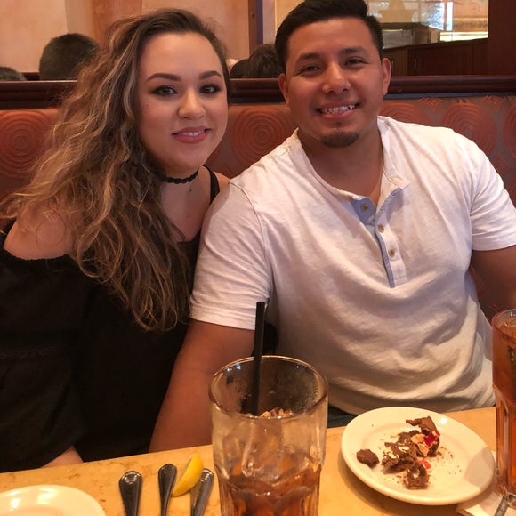 Meet your posher ❤️💄💋 - Picture 6 of 7