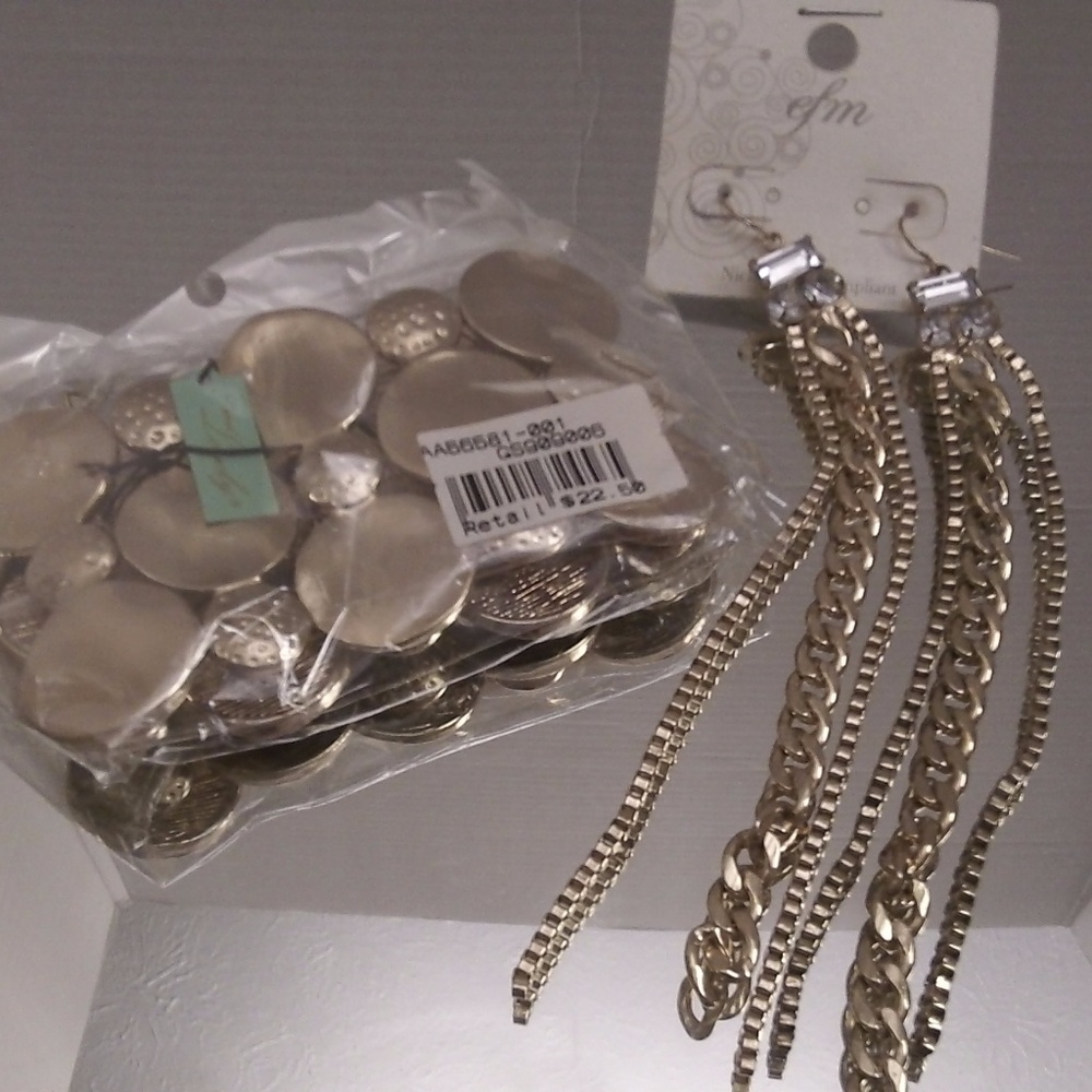 BRACELET & EFM EARRINGS $40 B373