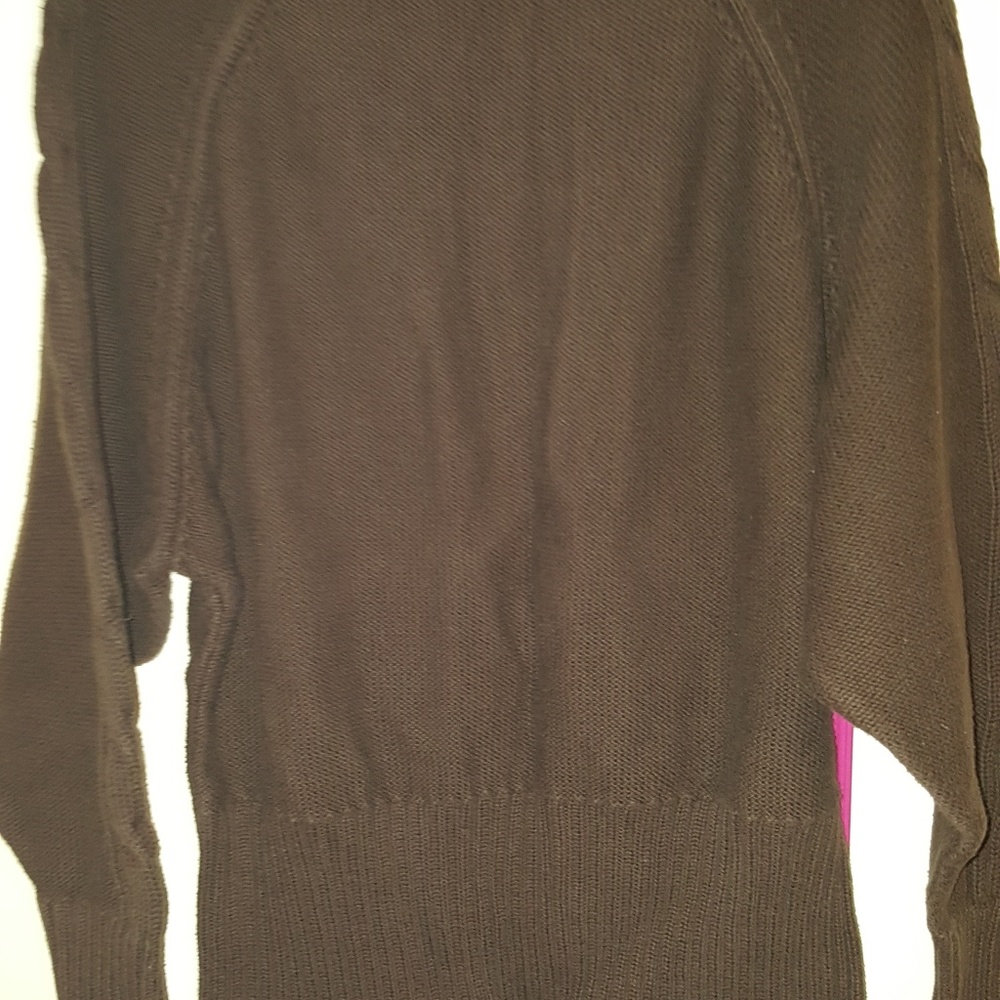 Sweater - Picture 3 of 3