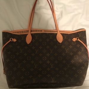 Women Monogram Tote MM w Pochett