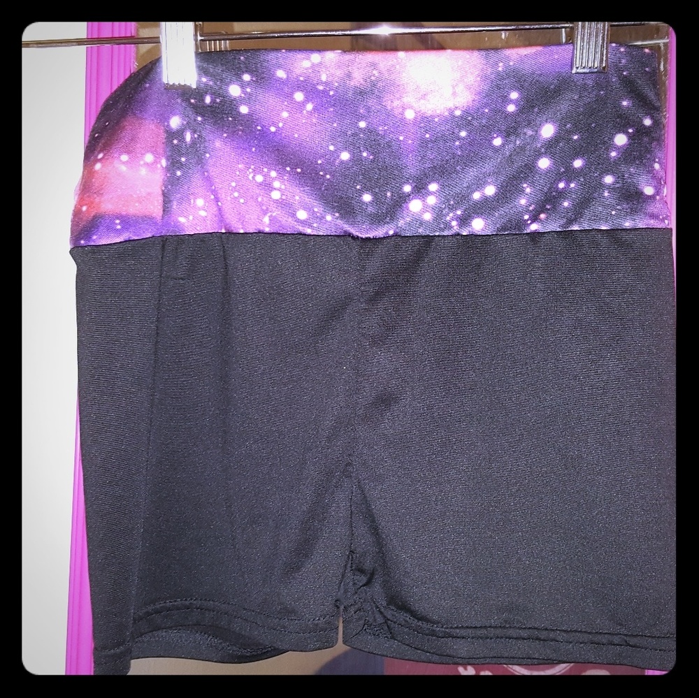 Galaxy yoga shorts