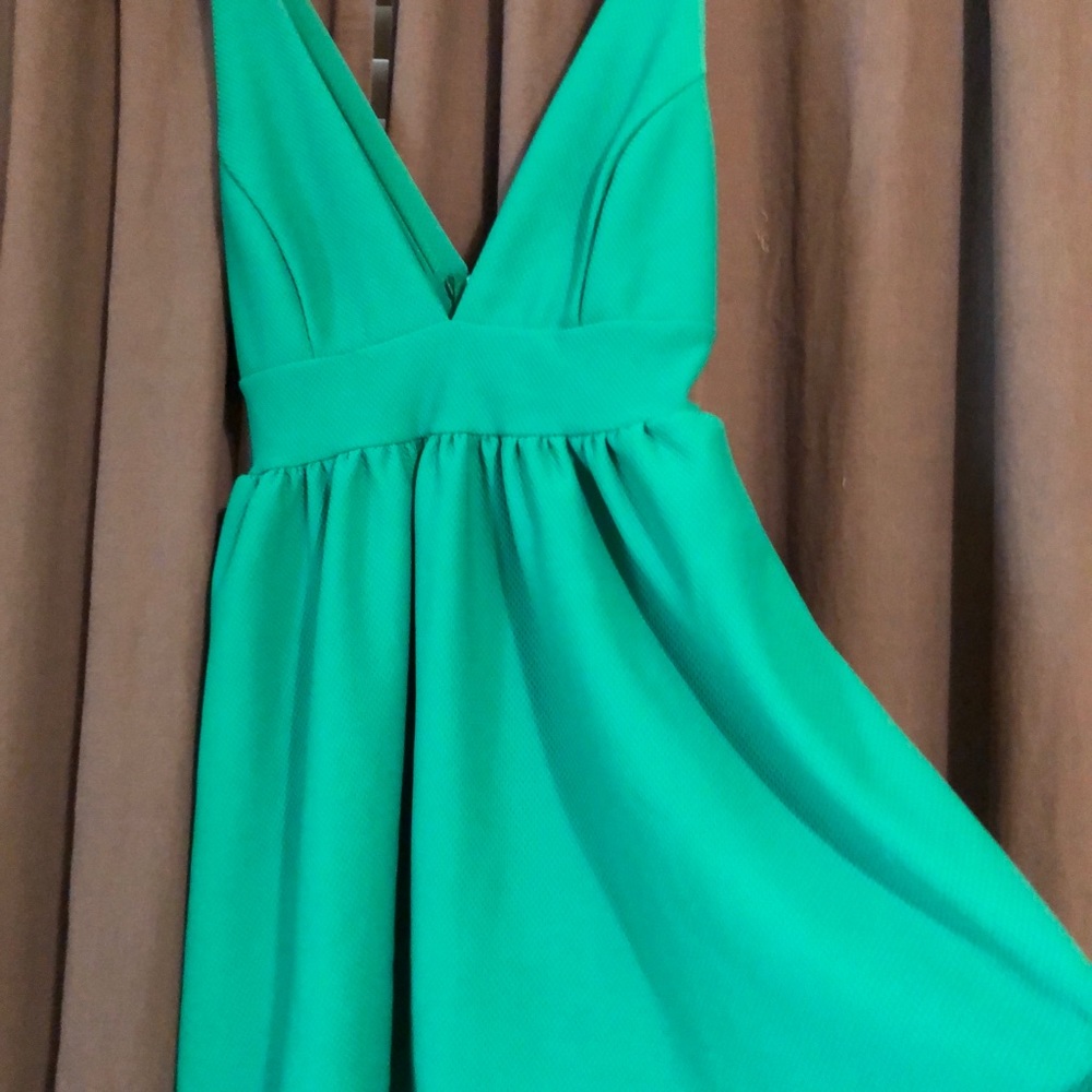 Flirty Green Dress. Perfect for Holiday party.