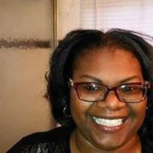 Meet your Posher, Yolanda