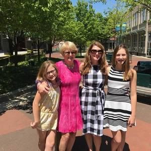 Meet your Posher, Angelina