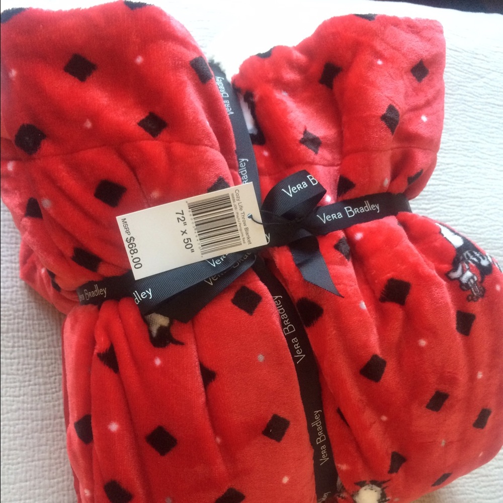 New w/ tags! Holiday-print Vera Bradley blanket