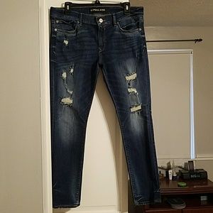 NWOT Express midrise distressed jeans 12 Petite