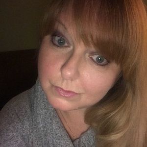 Meet your Posher, Gena