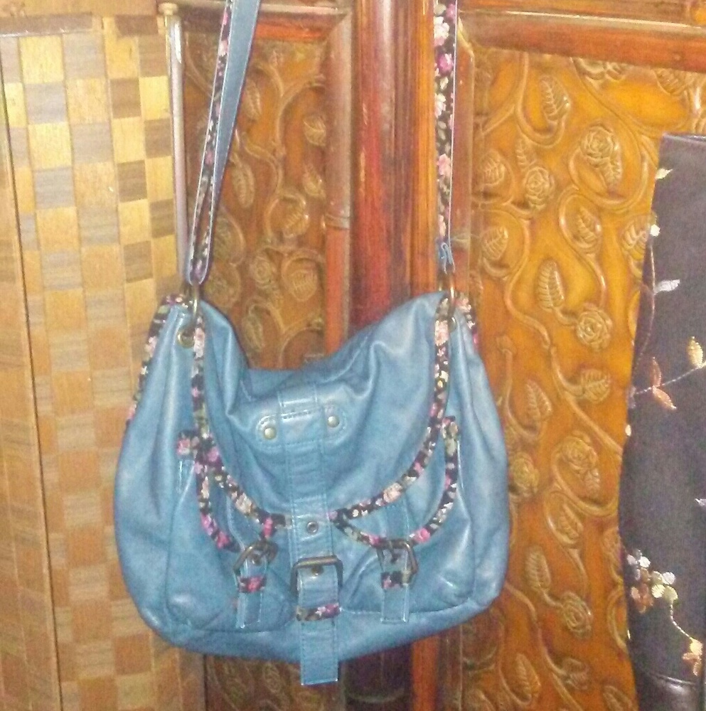 Floral crossbody and tote bundle